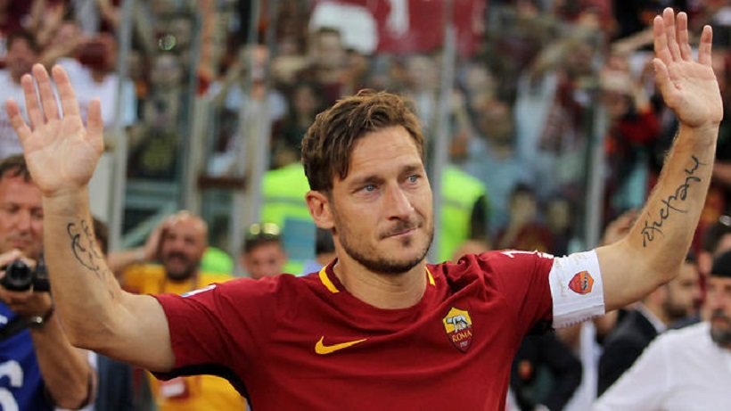 LACRIMI ȘI TOTTI