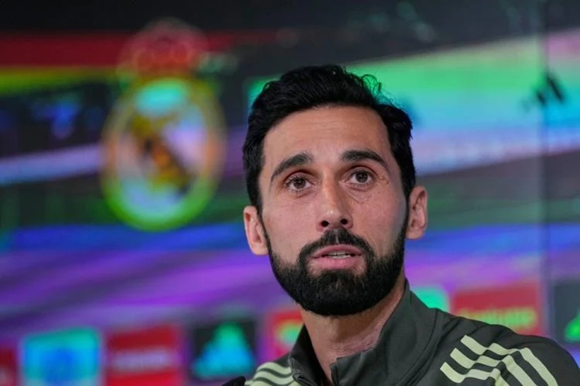 ”SPARTANUL” ARBELOA ÎN CĂUTAREA LUI ZIDANE